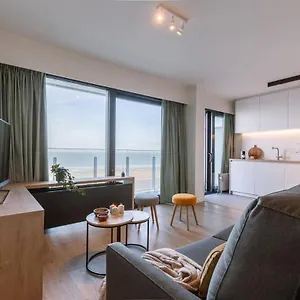  Apartment Cosy With Terrace Overlooking The Sea